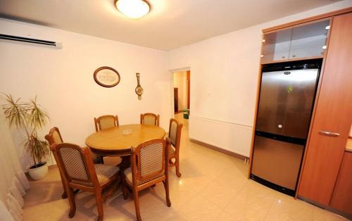 Apartment Andrea - image 8
