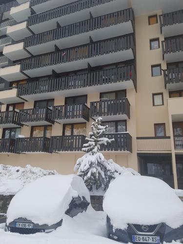 ทัศนียภาพภายนอกโรงแรม, Front de Neige Isola 2000 in อีโซลา