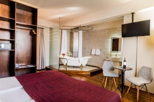 137817314 Palla Boutique Hotel