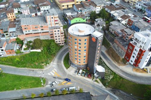 Entrance, Hotel Benidorm in Manizales