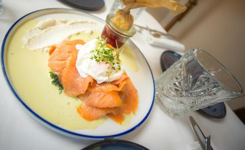 Ēdiens un dzērieni, Cafe-Restaurant LEO in Kalsdorf Bei Graz