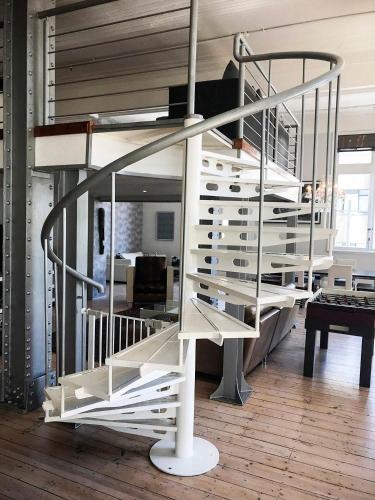 Cape Town unique and spacious loft apartment