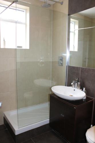 The Wimbledon Hotel - image 11