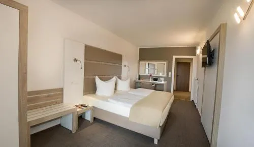 Confour Hotel in Burgdorf, Deutschland