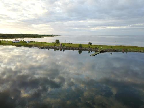 Skats, Seaside cottage in Kivi