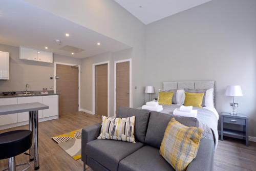 Destiny Scotland Apartments at Nelson Mandela Place - image 12