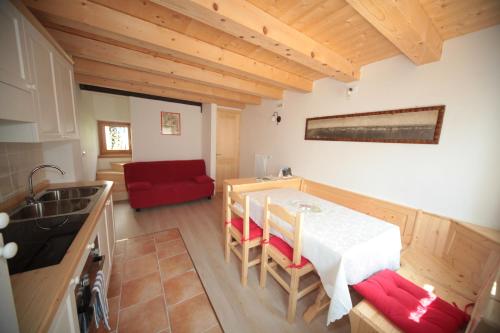 virtuve, Albergo Diffuso Valcellina e Val Vajont in Erto in Erto e Casso