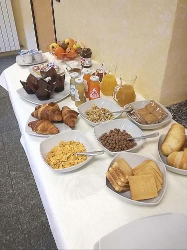 Ēdiens un dzērieni, Ostello Ou Crierel in Lillianes