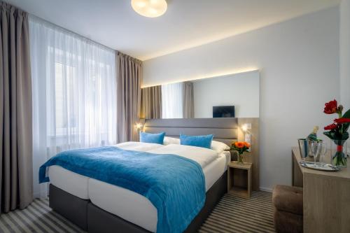 Hotel White Lion - image 4