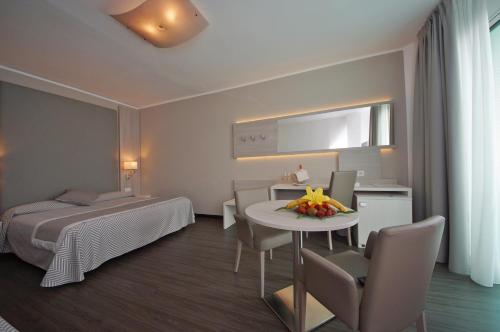 Executive Triple Room