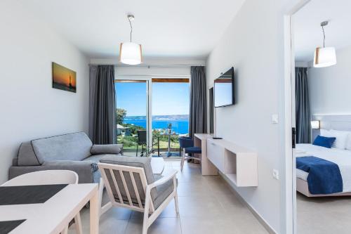 Sun and Sea Plus Resort - image 5