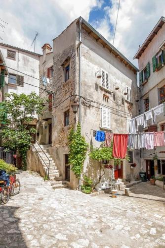 Apartments with WiFi Rovinj - 13454 - image 6