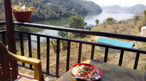 Begnas Lake Front Guest House