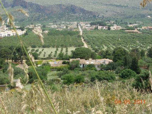 Agriturismo Castelluzzo Organic Farm