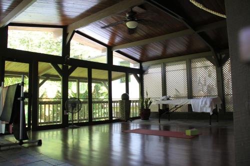 El Yunque Rainforest Inn - image 6