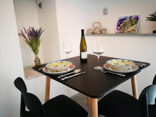 cres art studio kuning apartment