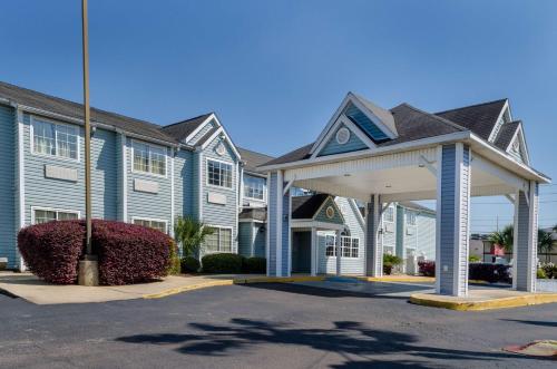 Motel 6-Mobile, AL in Tillmans Corner, USA