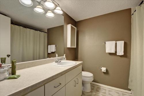 Littlefield Lofts #706 - image 9