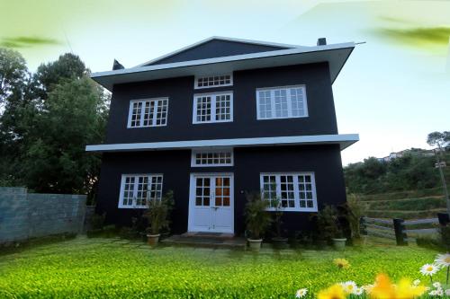 The Black Magic Cottage Udhagamandalam