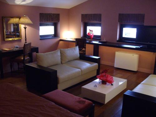 Kokoshkovata Boutique House - image 4