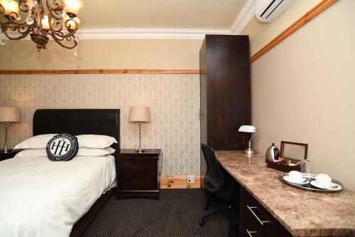 Halfway House Hotel Halfway House Hotel