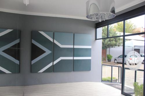 Halfway House Hotel Halfway House Hotel