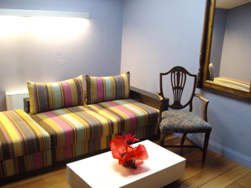 Kokoshkovata Boutique House - image 3