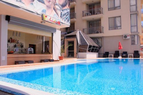 Piscina, Guest House ASK in Primorsko