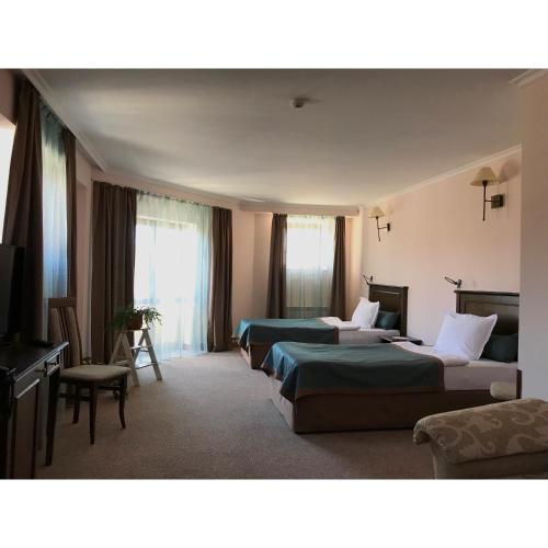 Hi Boutique Hotel - image 13