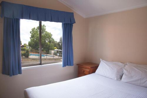Nepean by Gateway Lifestyle Holiday Parks Located in Penrith, Gateway Lifestyle Nepean Shores is a perfect starting point from which to explore Sydney. The hotel offers a high standard of service and amenities to suit the individual needs of 