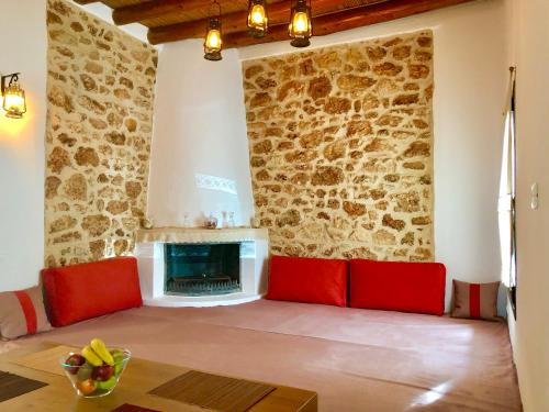 Bekos traditional house 4