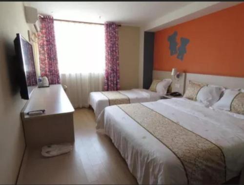 中国酒店住宿 66,117 上海酒店住宿 4,087 预订上海迪宫国际旅游度假