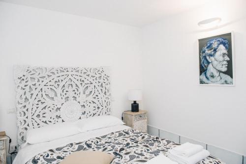 Double Room image 10