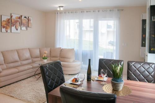  Aramis 4 Apartments, Unterkunft in Hévíz