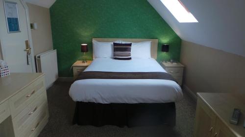 The Peacock Townhouse Hotel Kenilworth - Warwick - image 3