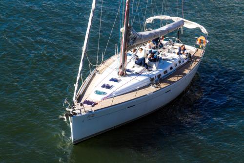 Life Aboard a Sailboat in Vila Nova de Gaia