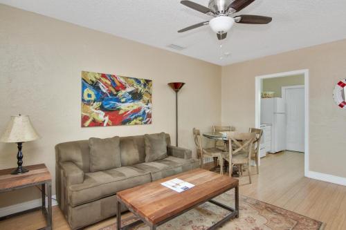Beach Place Guesthouses - image 9