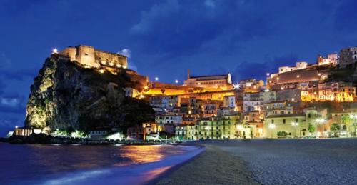  Mareblù, Pension in Scilla