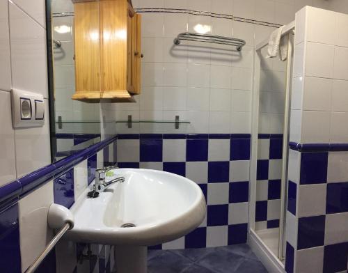 Apartamentos Cudillero - image 5