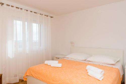 Apartment with Terrace image 7