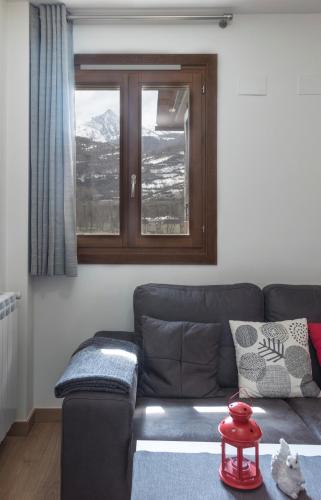 Home In Benasque - image 4