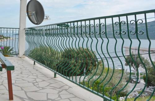  Apartment Poljica 12653c, Pension in Marina bei Blizna