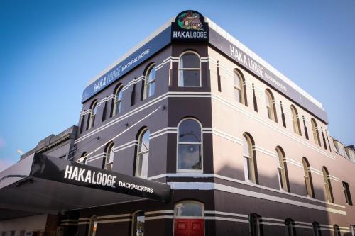 Haka Lodge Auckland