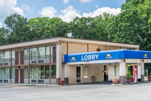 . Days Inn by Wyndham Hurricane Mills