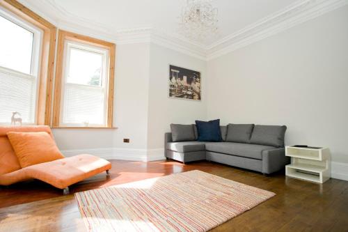 Gardens View No1 - image 7