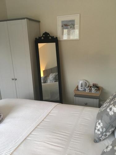 Фотография номера мини отеля Downsfield Bed and Breakfast