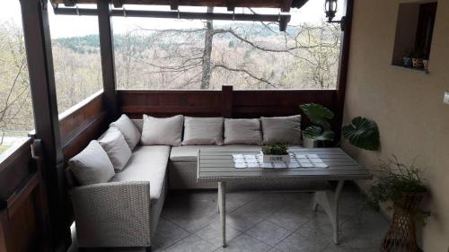 Iekārtas, Kuća za odmor "Neralić" (Kuca za odmor "Neralic") in Josipdol