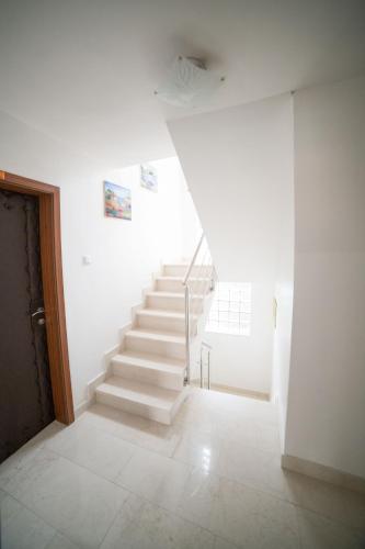 Guest House Ćiro - image 12
