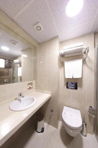 Deluxe Golden Horn Hotel