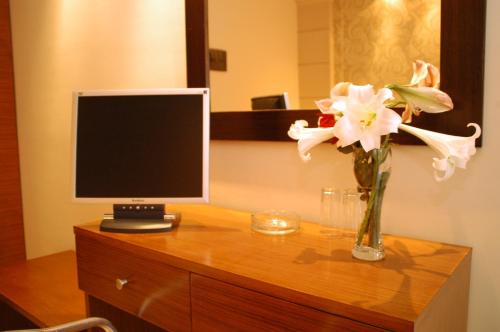 Saint Amon Hotel - image 5